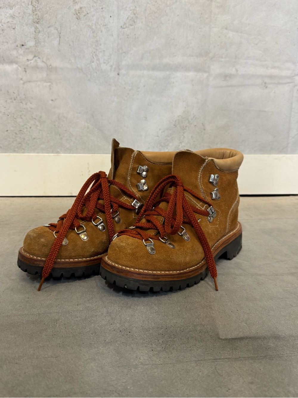 Brown Suede Hiking Boots with Rust Laces